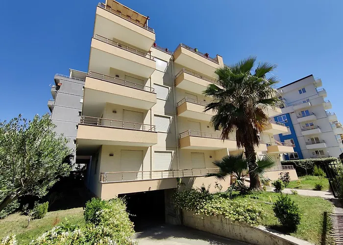 Coastal Comfort - Spacious 1-bedroom شقة Lezhë